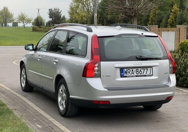 Volvo V50 cena 14900 przebieg: 210000, rok produkcji 2008 z Jastrowie małe 596